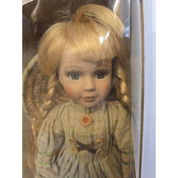 Collector's Edition 16" Porcelain Doll GRACE/ Country Chic Vintage - Picture 3 of 6